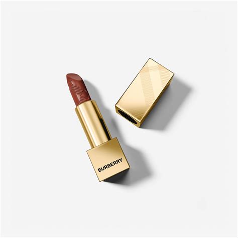 Burberry Kisses – Deep Crimson No.92